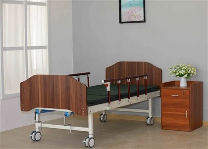 أسرة طبية على طراز المستشفيات